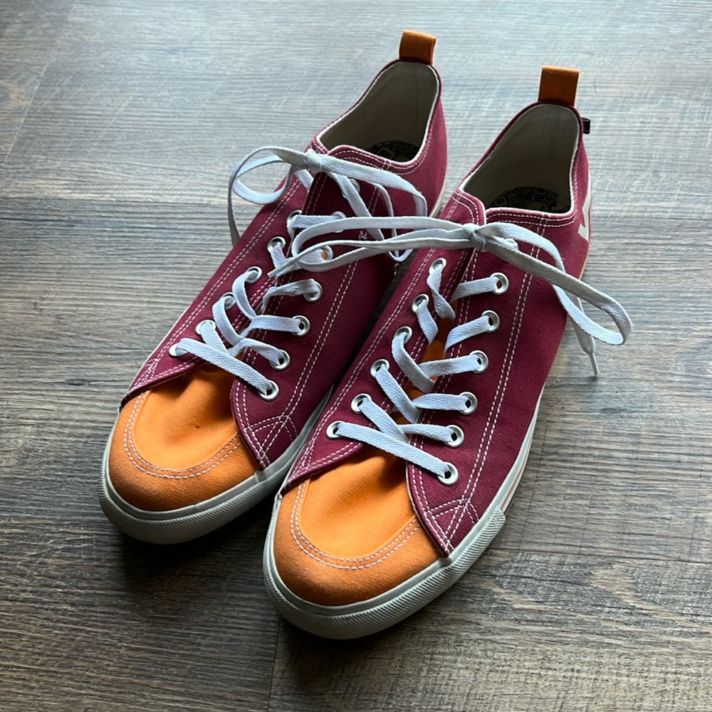 Virginia Tech Skicks 13